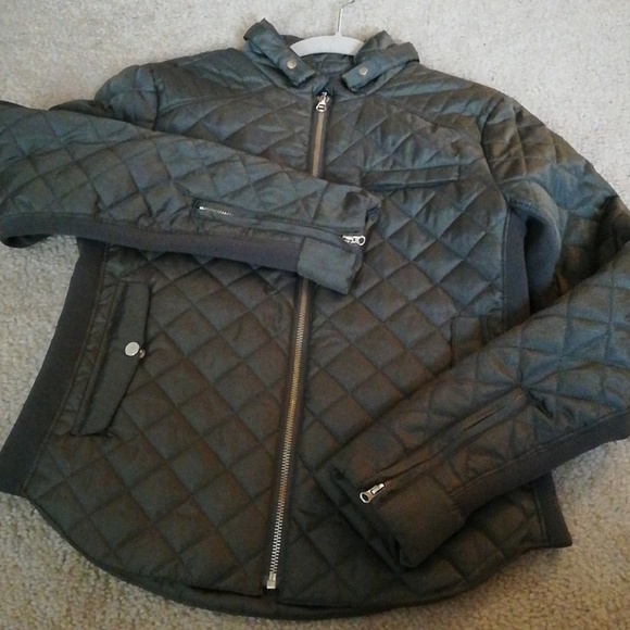 Jacket - Picture 3 of 7
